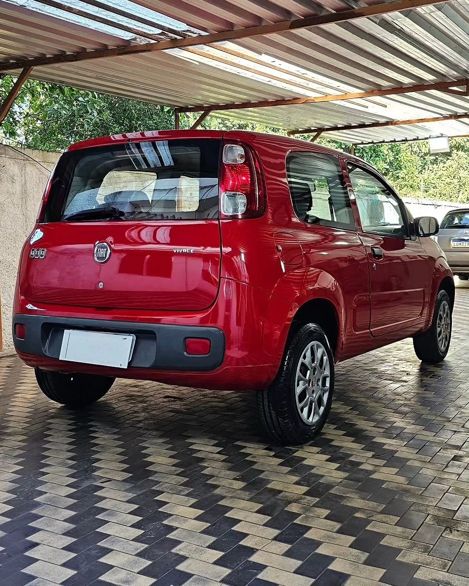 FIAT UNO VIVACE CELEBRATION 1.0 EVO FIRE FLEX 8V – 2013