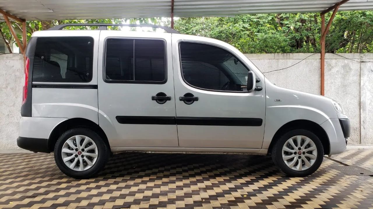 FIAT DOBLO ESSENCE 1.8 FLEX MANUAL COMPLETA –  2018