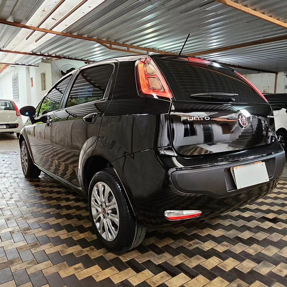 FIAT PUNTO ATTRACTIVE 1.4 EVO FIRE 8V FLEX 4P MANUAL – 2013