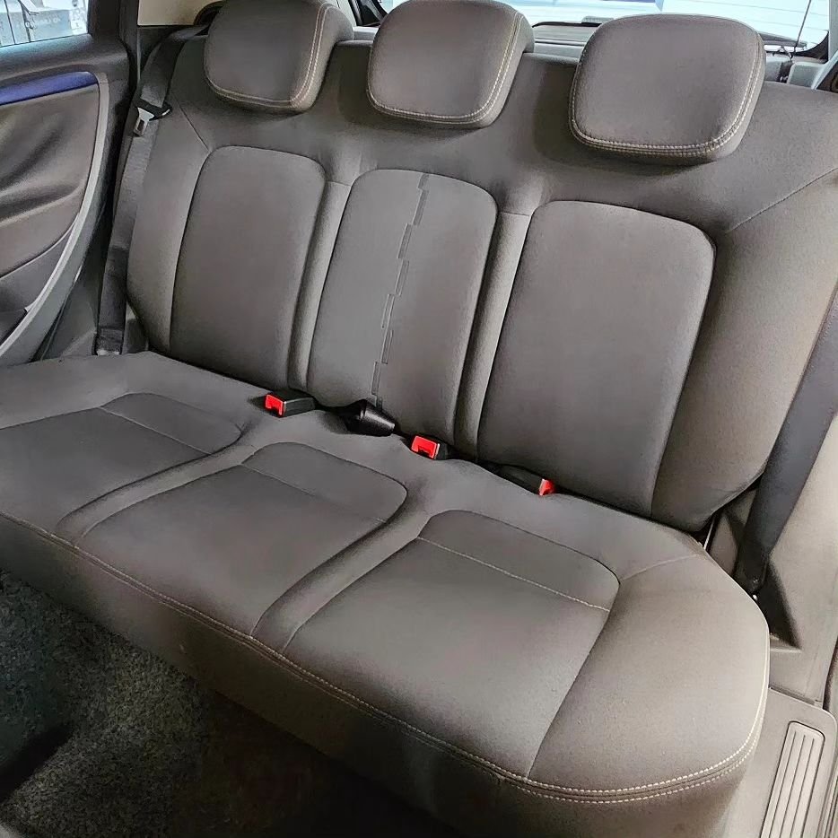 FIAT PUNTO ATTRACTIVE 1.4 EVO FIRE 8V FLEX 4P MANUAL – 2013